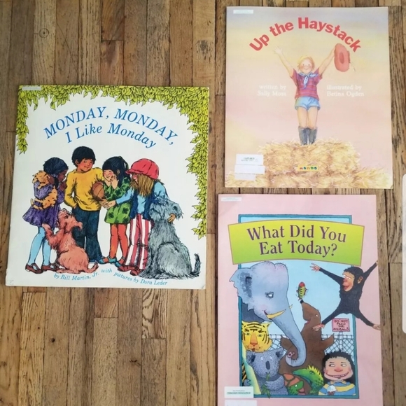 Set of 3 Vintage Giant Kids Books - Picture 1 of 4